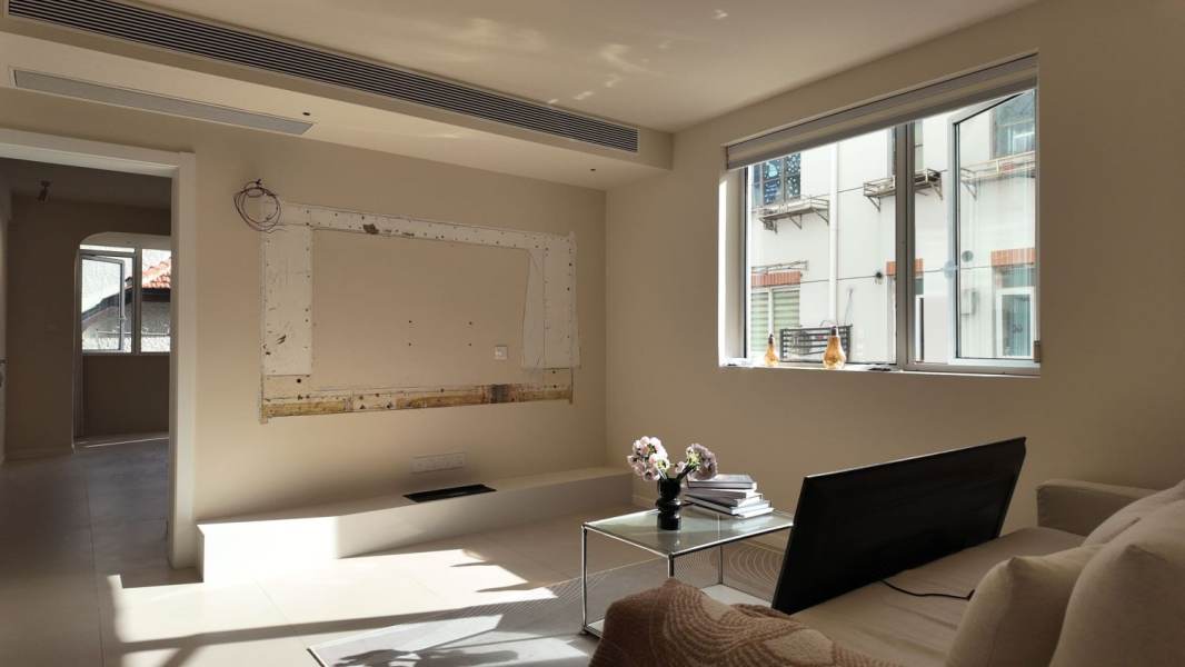Housing image — Living Room
