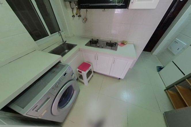 1BR Apartment in Xujiahui (L3/L4/L10)
