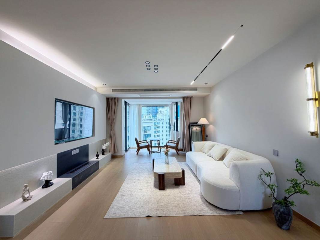 Housing image — Living Room