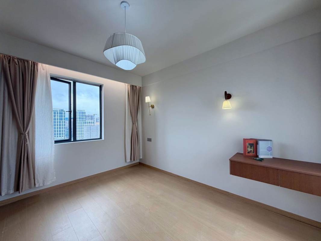 Housing image — Bedroom