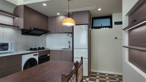 Housing image — Dining Area