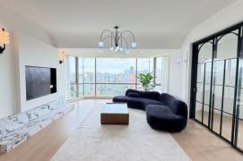 Spacious 3BR Apartment near Century Park with Floor-to-Ceiling Windows