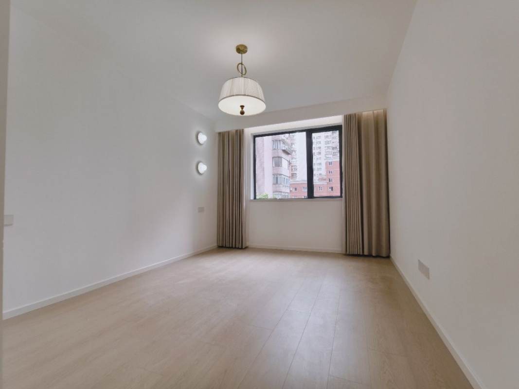 Housing image — Bedroom