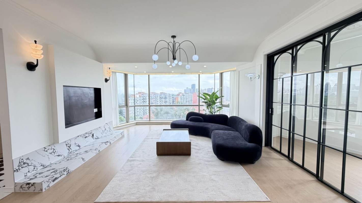 Housing image — Bedroom