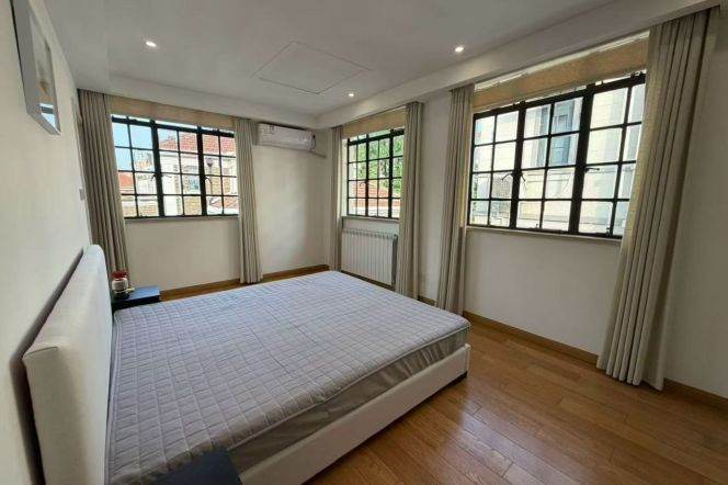 Historic 2BR Apartment near IAPM with Green View