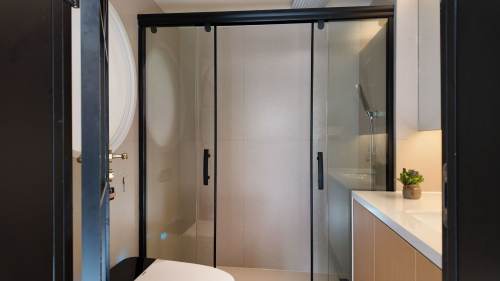 Housing image — Bathroom