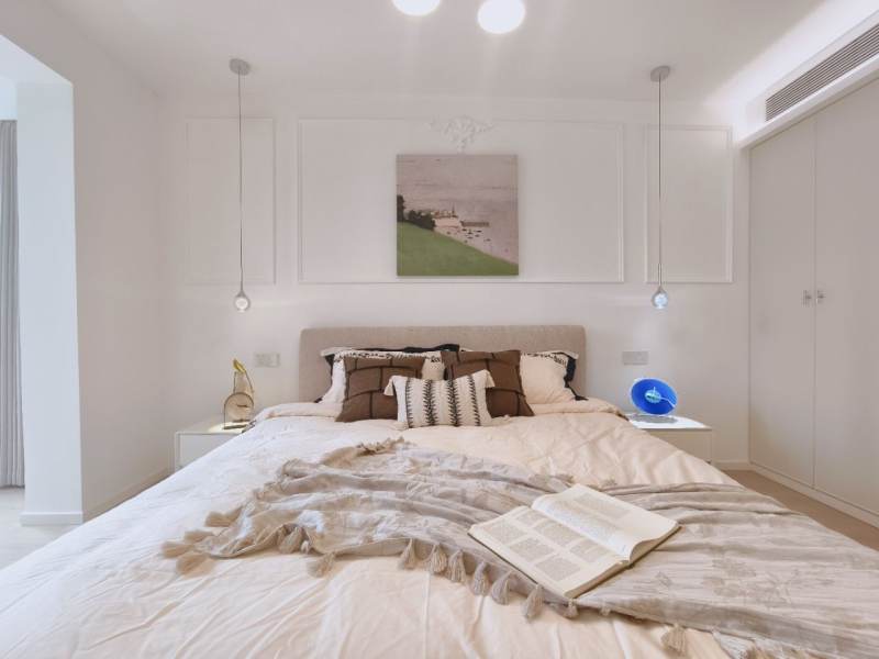 Housing image — Bedroom