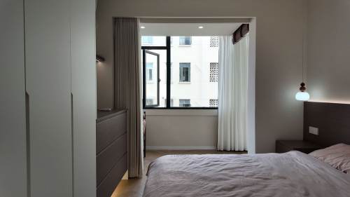 Housing image — Bedroom