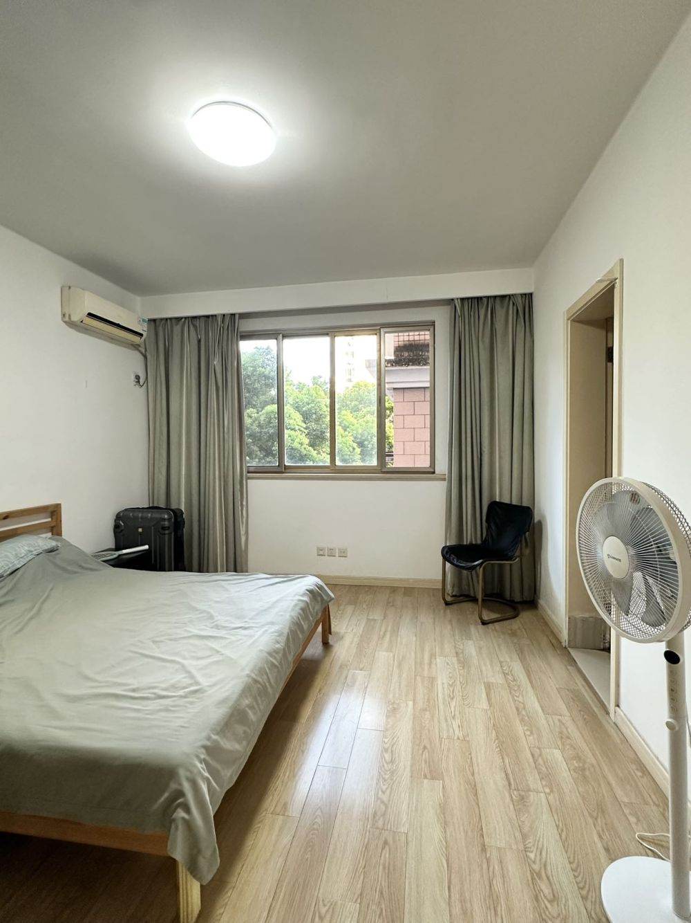 Housing image — Bedroom