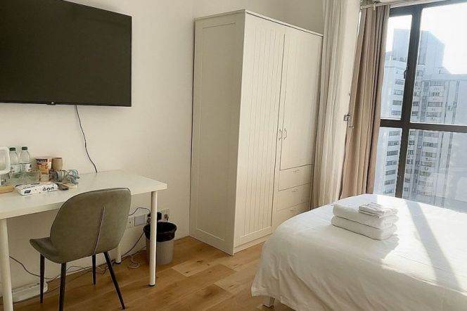 1BR Apartment in Old Xuhui (L9/L12)