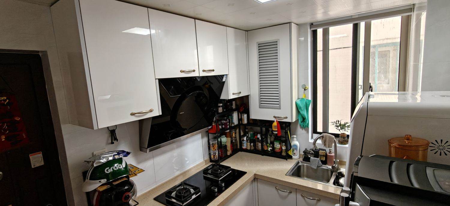 Housing image — Kitchen