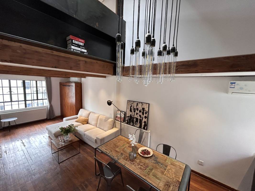 Housing image — Living Room