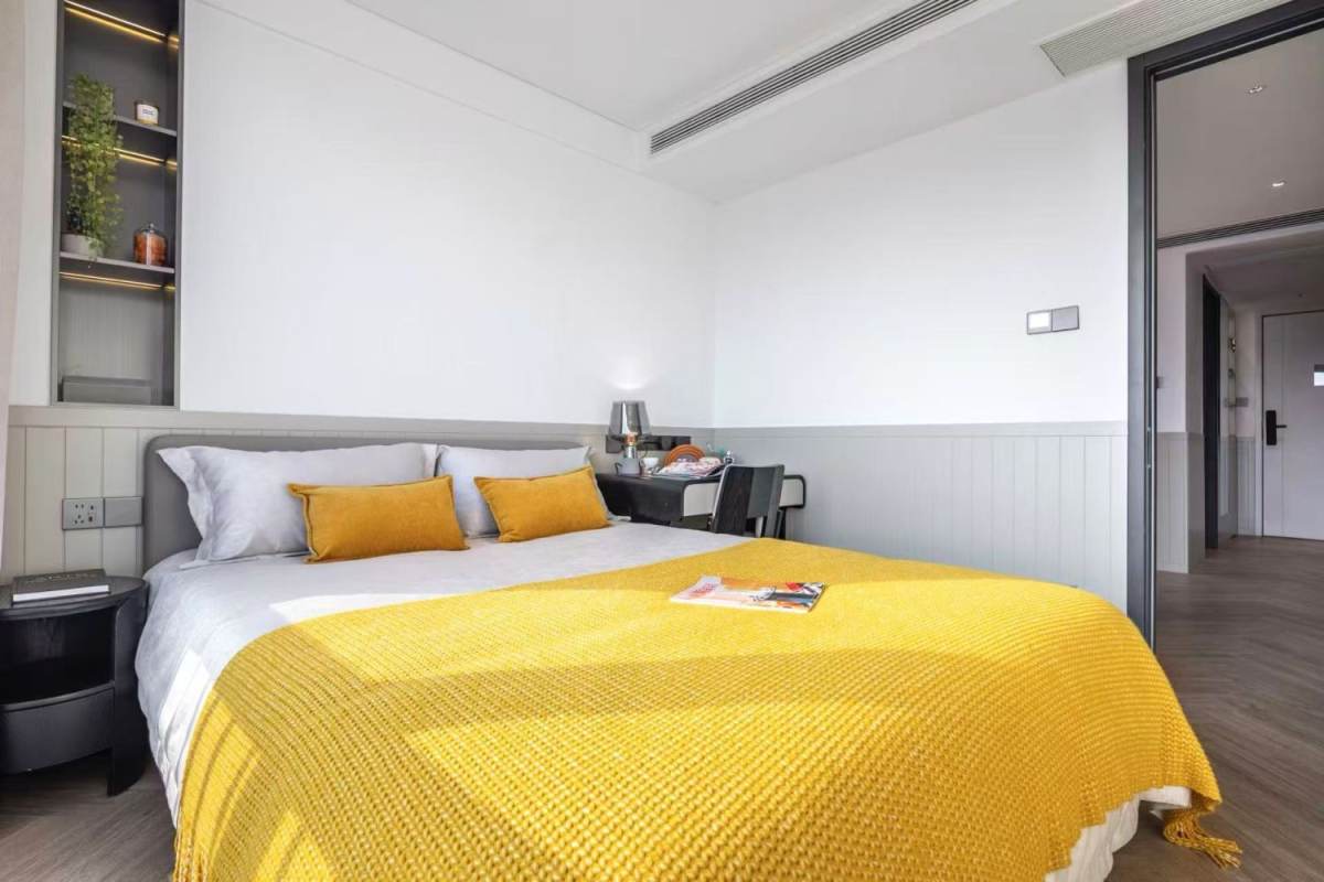 Housing image — Bedroom