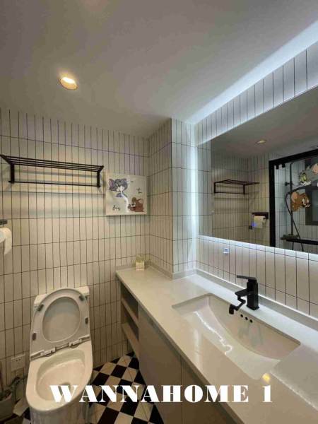 Housing image — Bathroom
