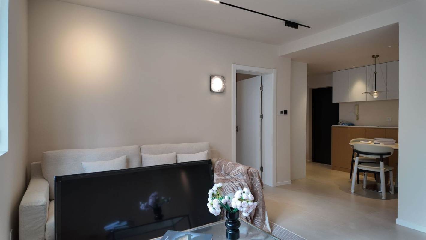 Housing image — Living Room