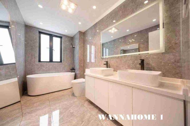 High-Floor 4BR Apartment in Jing'an with Floor-to-Ceiling Windows