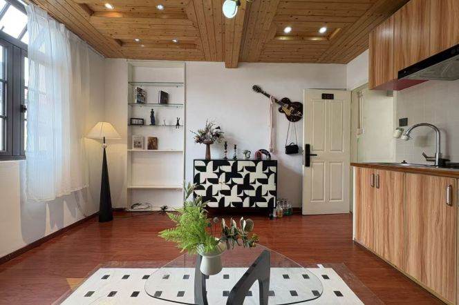 1BR Lane House in Old Xuhui