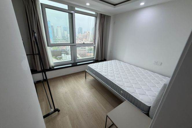 1BR Apartment near Nanjing Xi Lu (L2/L12/L13)