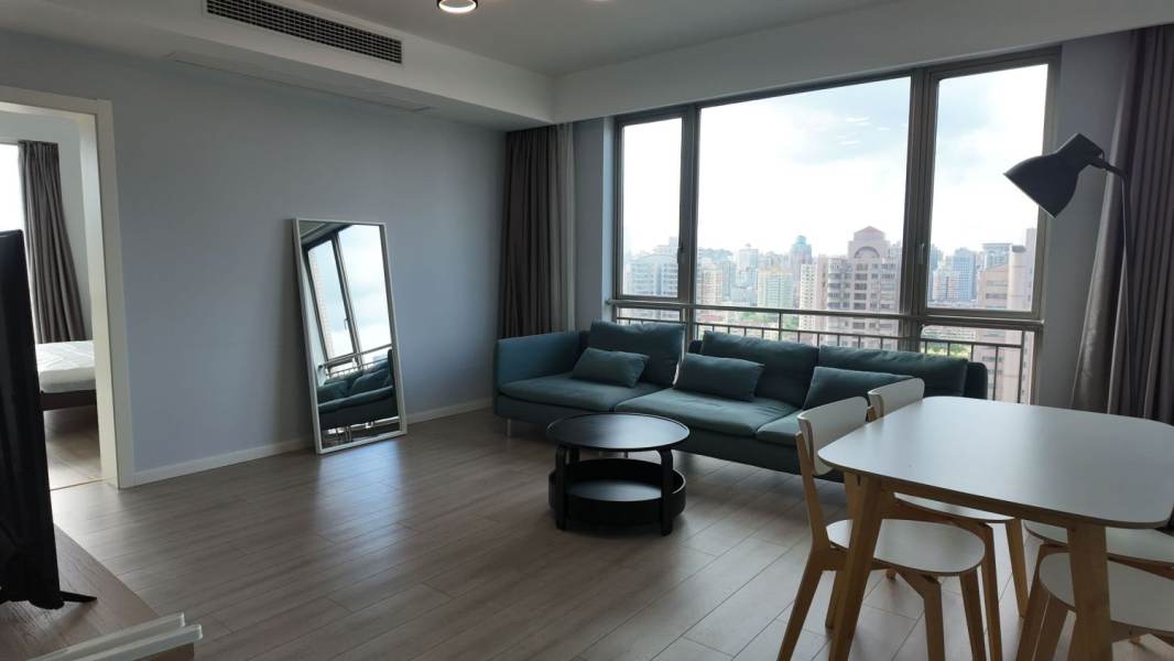 Housing image — Living Room