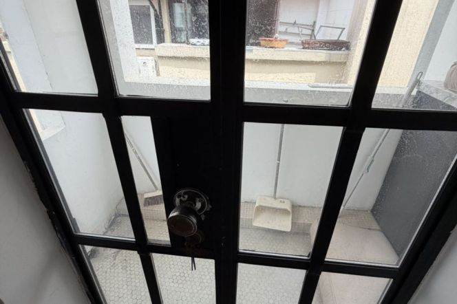 2BR Lane House near South Shaanxi Rd Metro with Terrace (L1/L10/L12/L13)
