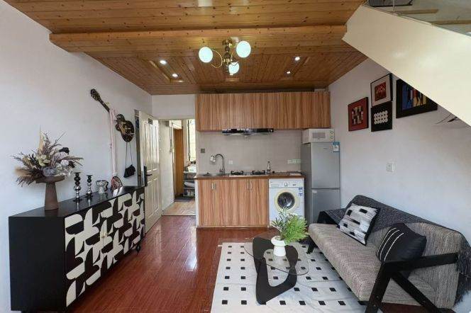 1BR Lane House in Old Xuhui