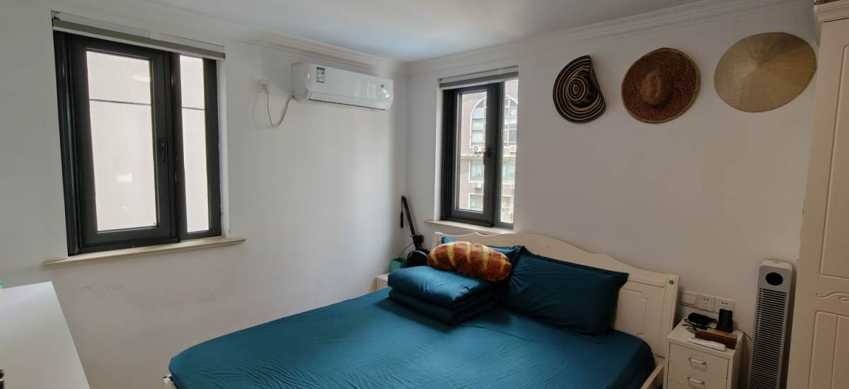 Housing image — Bedroom