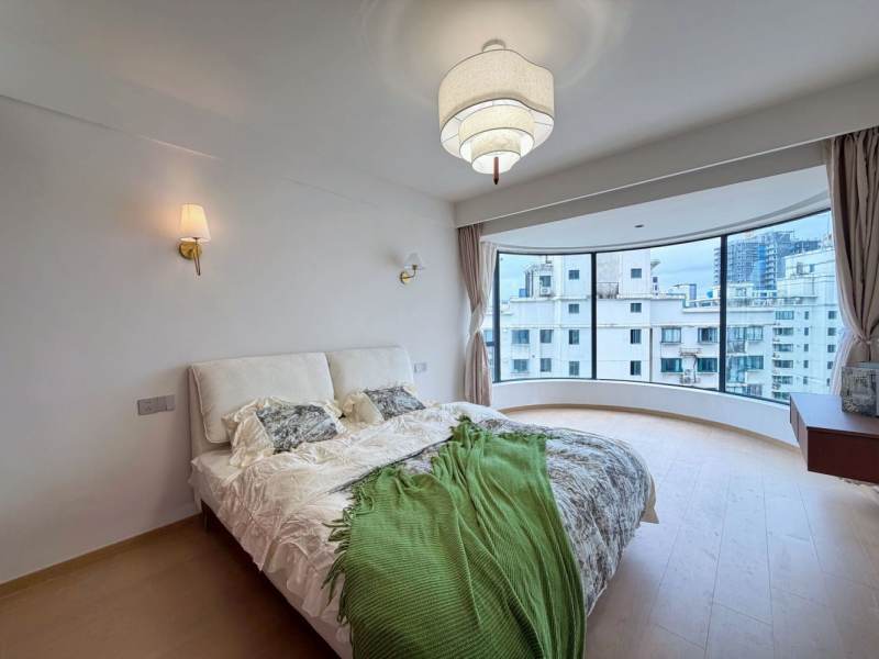 Housing image — Bedroom