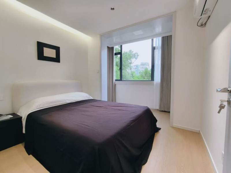 Housing image — Bedroom