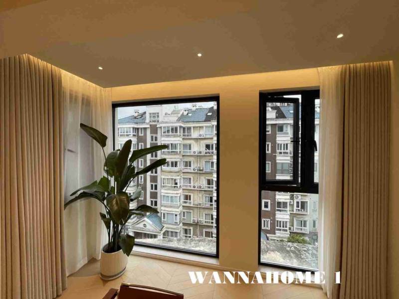 Housing image — Balcony