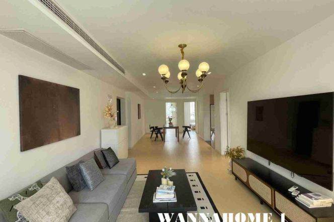 Spacious 3BR Apartment in Jing'an with Floor-to-Ceiling Windows