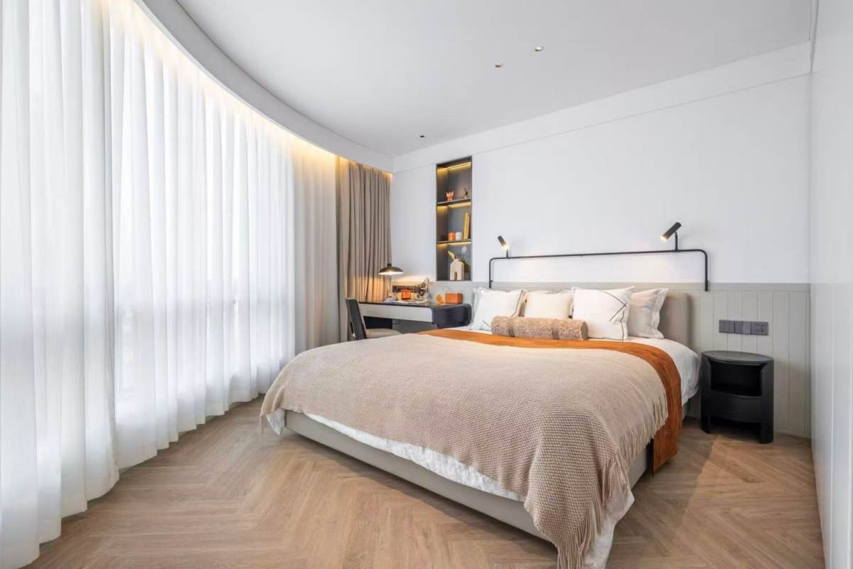 Housing image — Bedroom