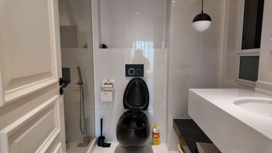 Housing image — Bathroom