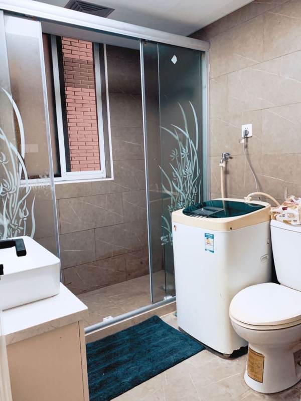 Housing image — Bathroom