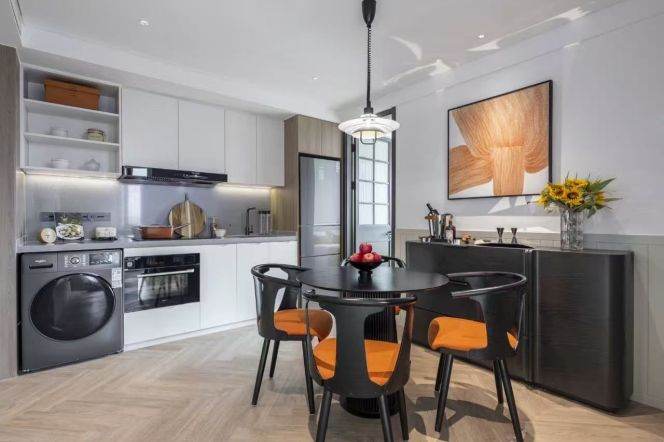 High-Floor 2BR Serviced Apartment near Shanghai International Studies University (Hongkou Campus) with Outstanding View (L3/L4/L8)