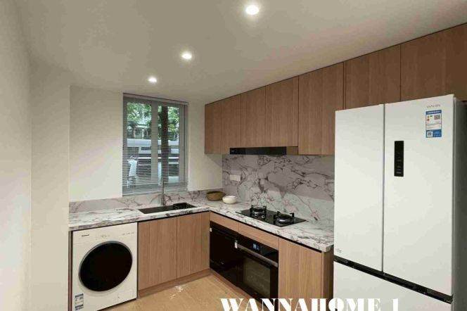 Spacious 3BR Apartment in Gubei (L10/L15)