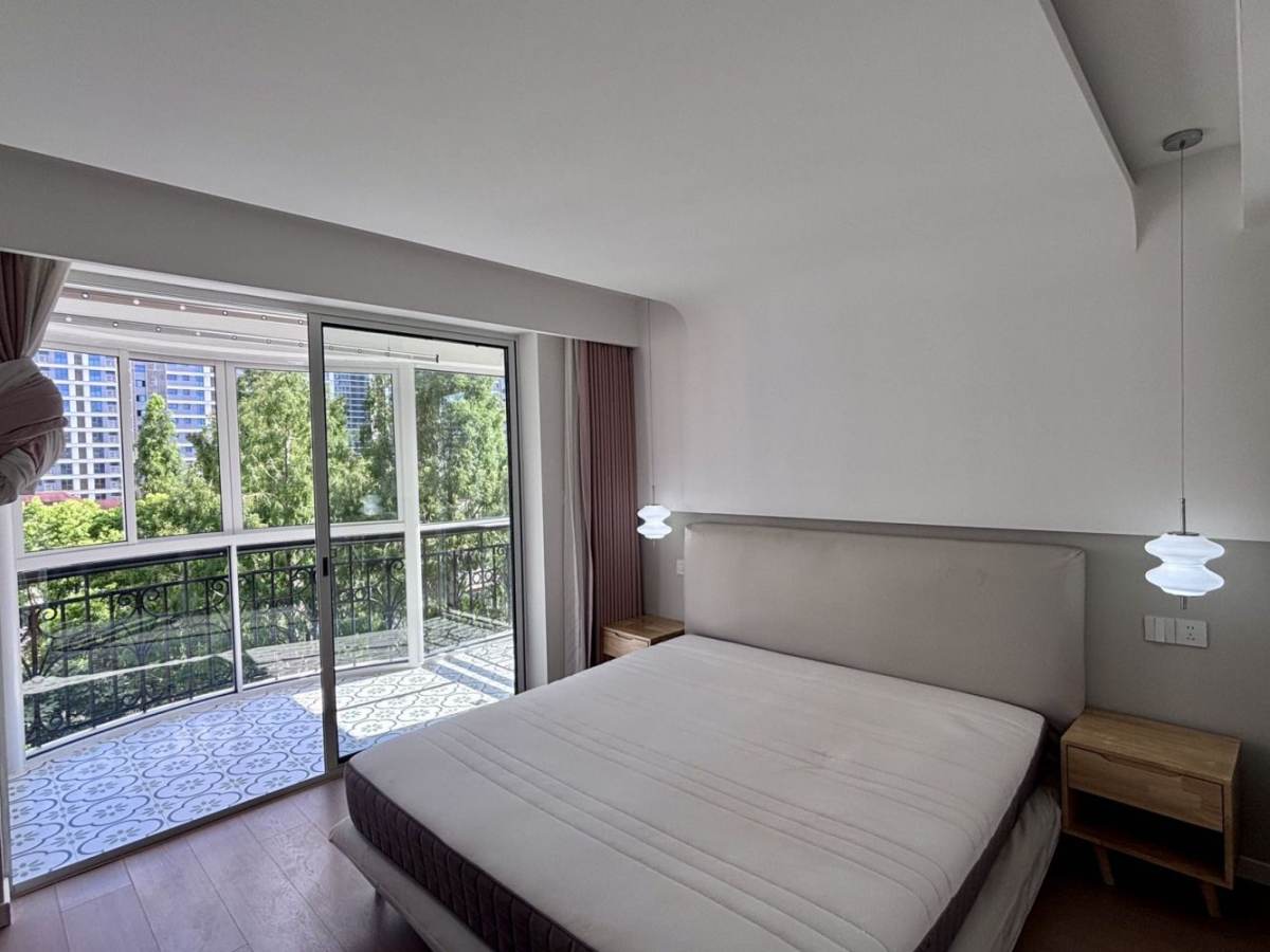Housing image — Bedroom