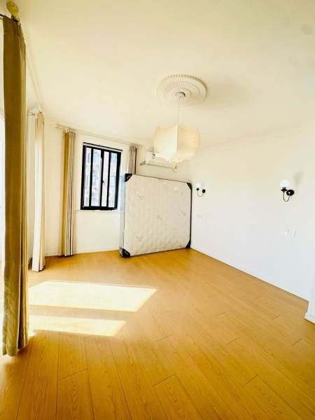 Housing image — Bedroom