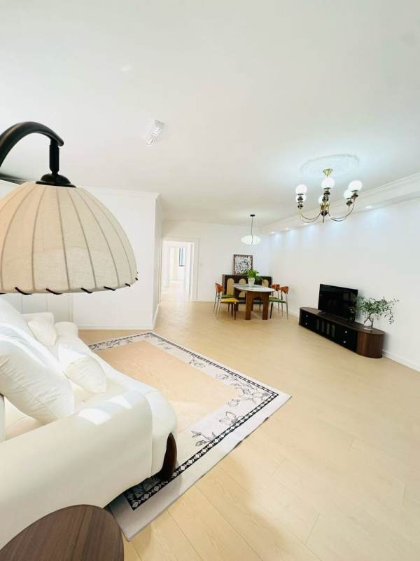 Housing image — Living Room