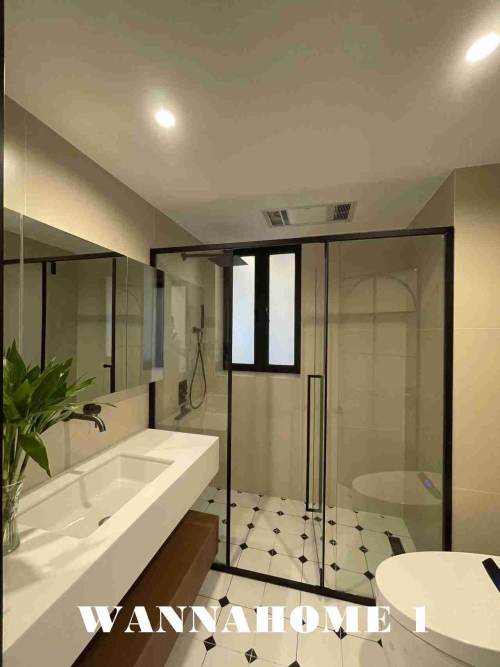 Housing image — Bathroom