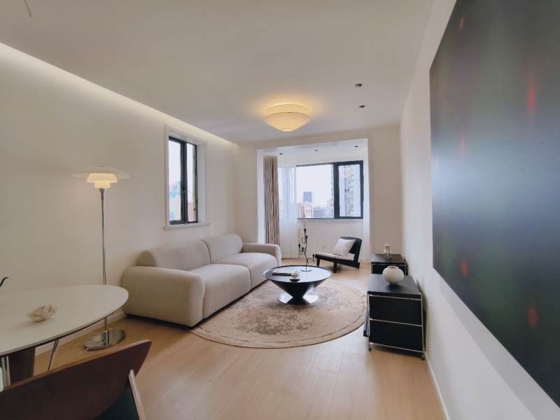 Housing image — Living Room