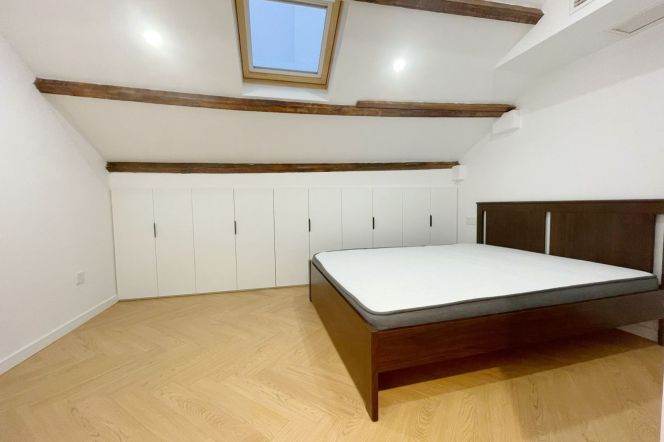 2BR Lane House at Jing'an Villa (L2/L12/L13)