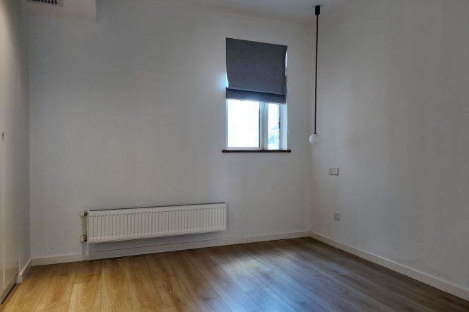 3BR Apartment in Xujiahui (L1/L9/L11)