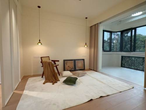 Housing image — Bedroom