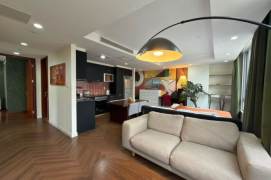 Spacious 2BR Apartment at River House with River View (L8/L12)
