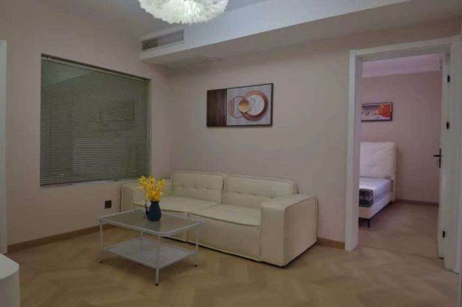 3BR Apartment in Gubei (L10)