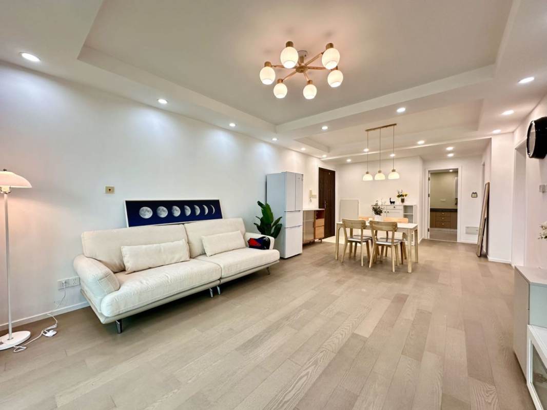Housing image — Living Room