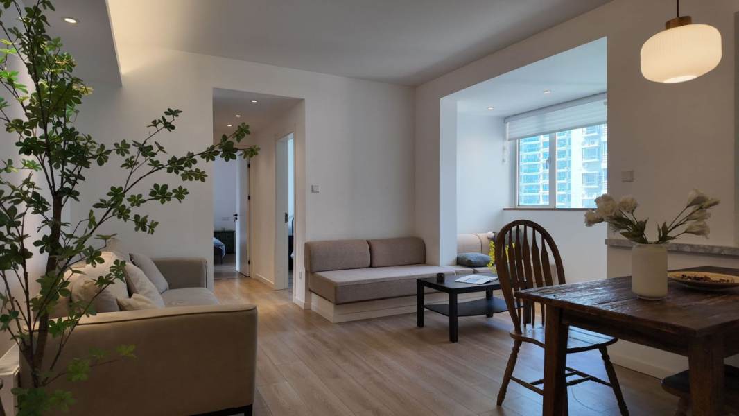 Housing image — Living Room