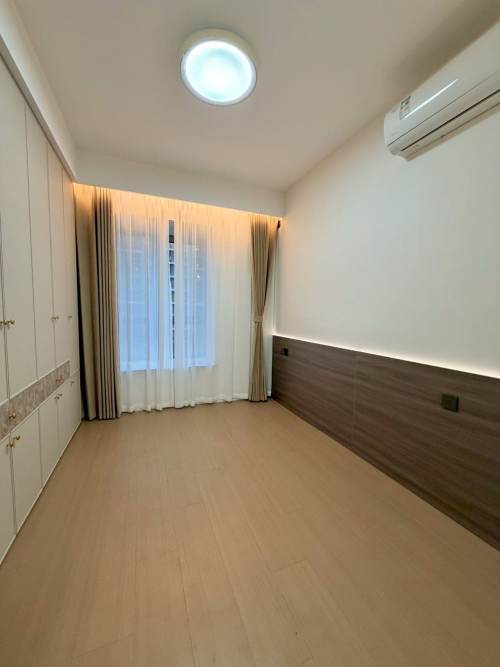 Housing image — Bedroom