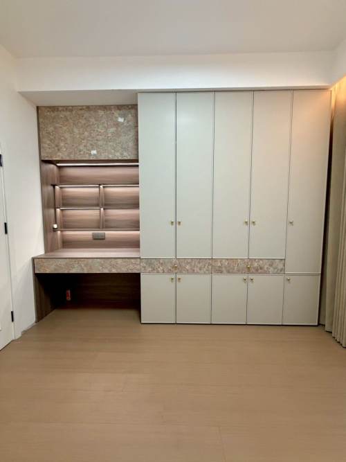 Housing image — Bedroom