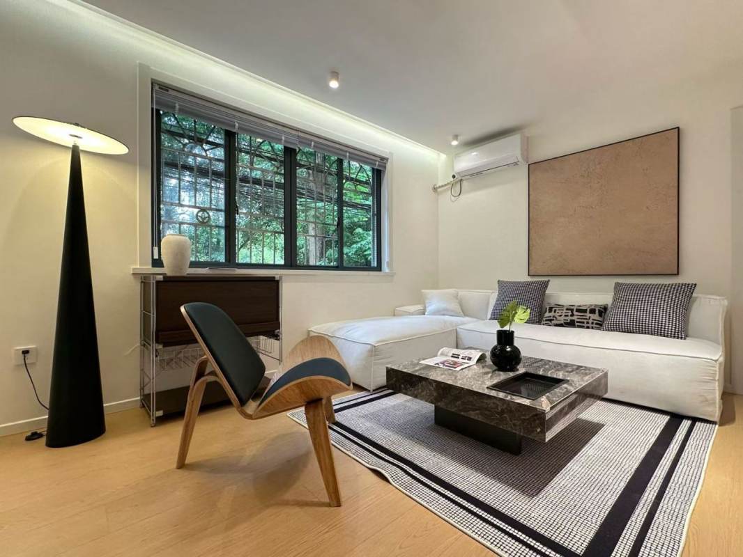 Housing image — Living Room
